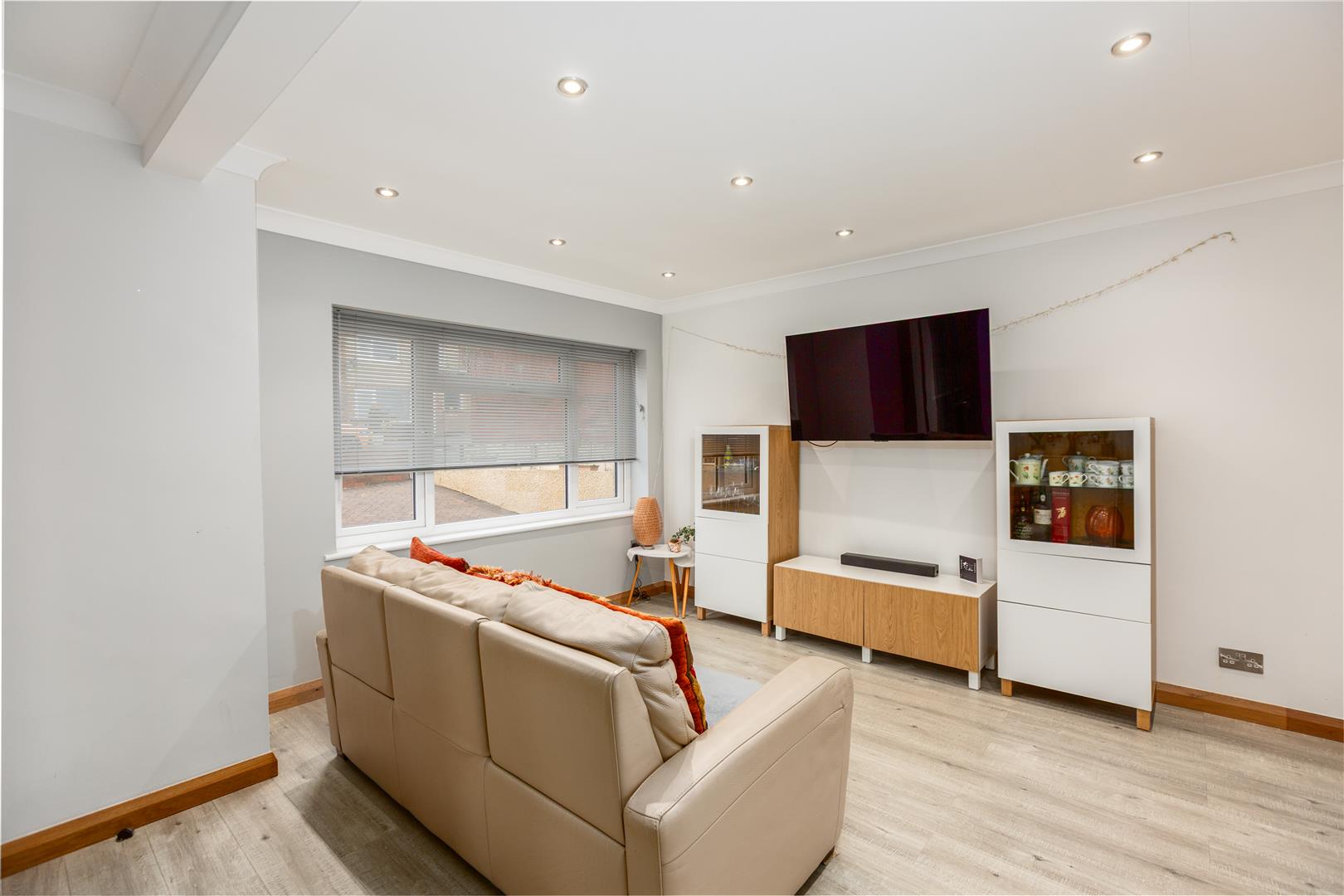 Derlwyn, Dunvant, Swansea, SA2 7PN